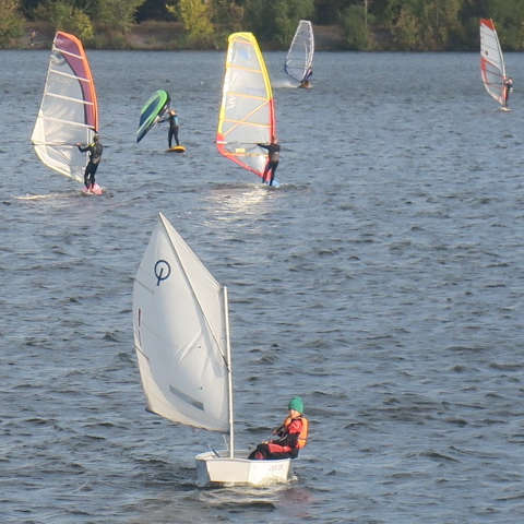 Название: 240928.1710.Strogino.Optimist.480.jpg
Просмотров: 35

Размер: 47.2 Кб