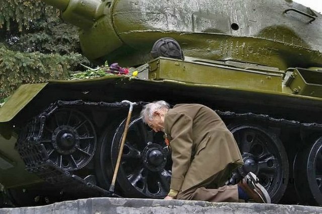 Нажмите на изображение для увеличения
Название: 9 МАЯ__.jpg
Просмотров: 43
Размер:	47.1 Кб
ID:	3801