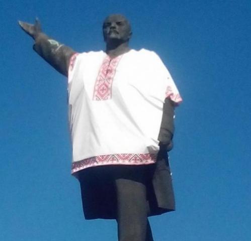 Название: lenin vyshiv.jpg
Просмотров: 116

Размер: 18.1 Кб